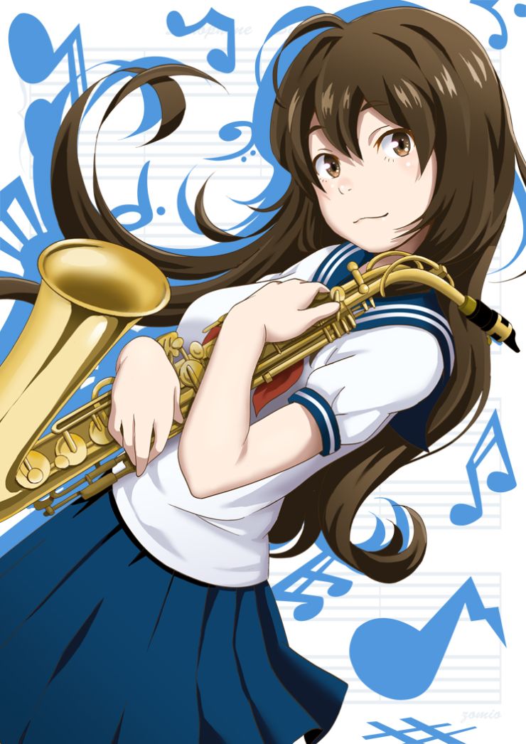 女子サックスプレイヤー.jpg